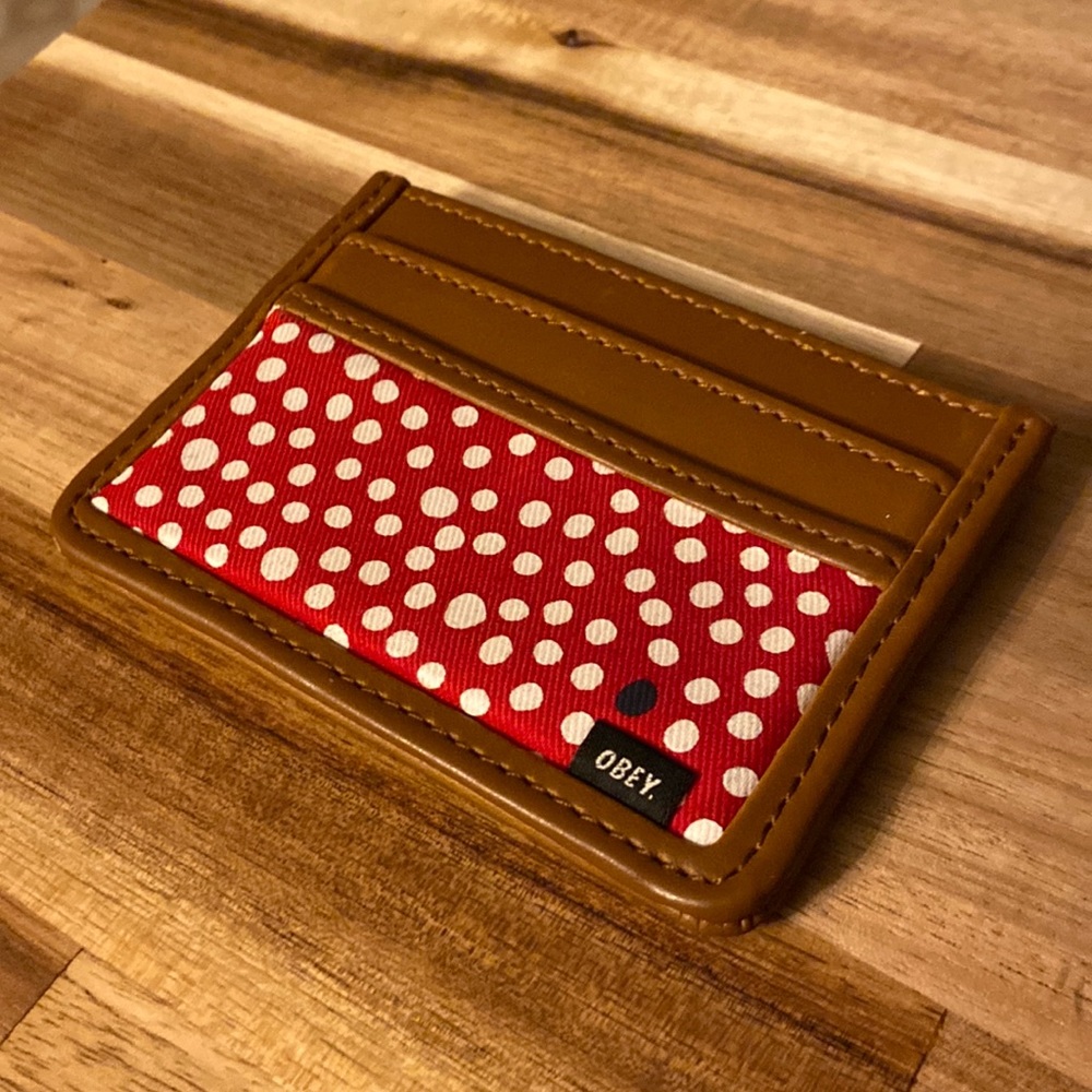 Obey wallet
